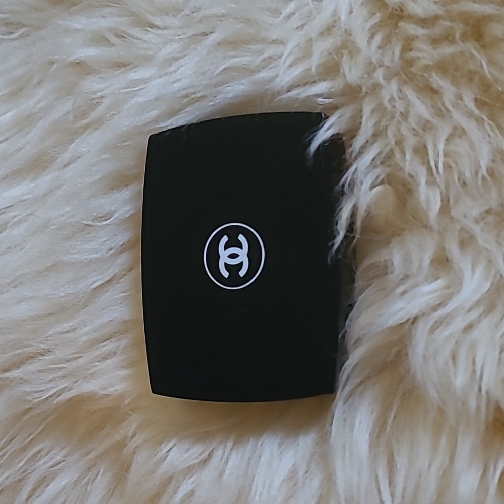 CHANEL Eyeshadow 62 Gold